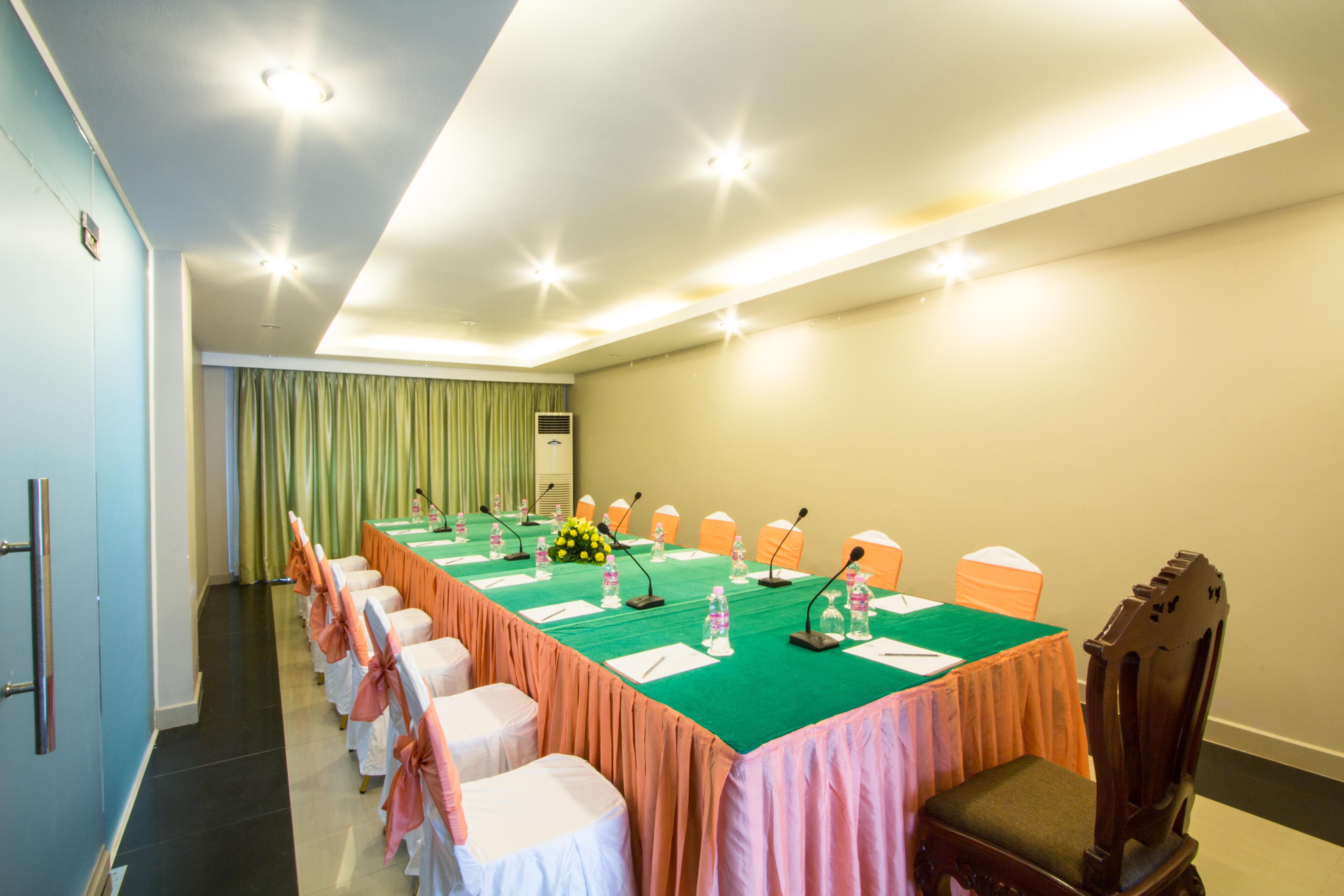 Royal Empire Hotel Siem Reap Exterior foto
