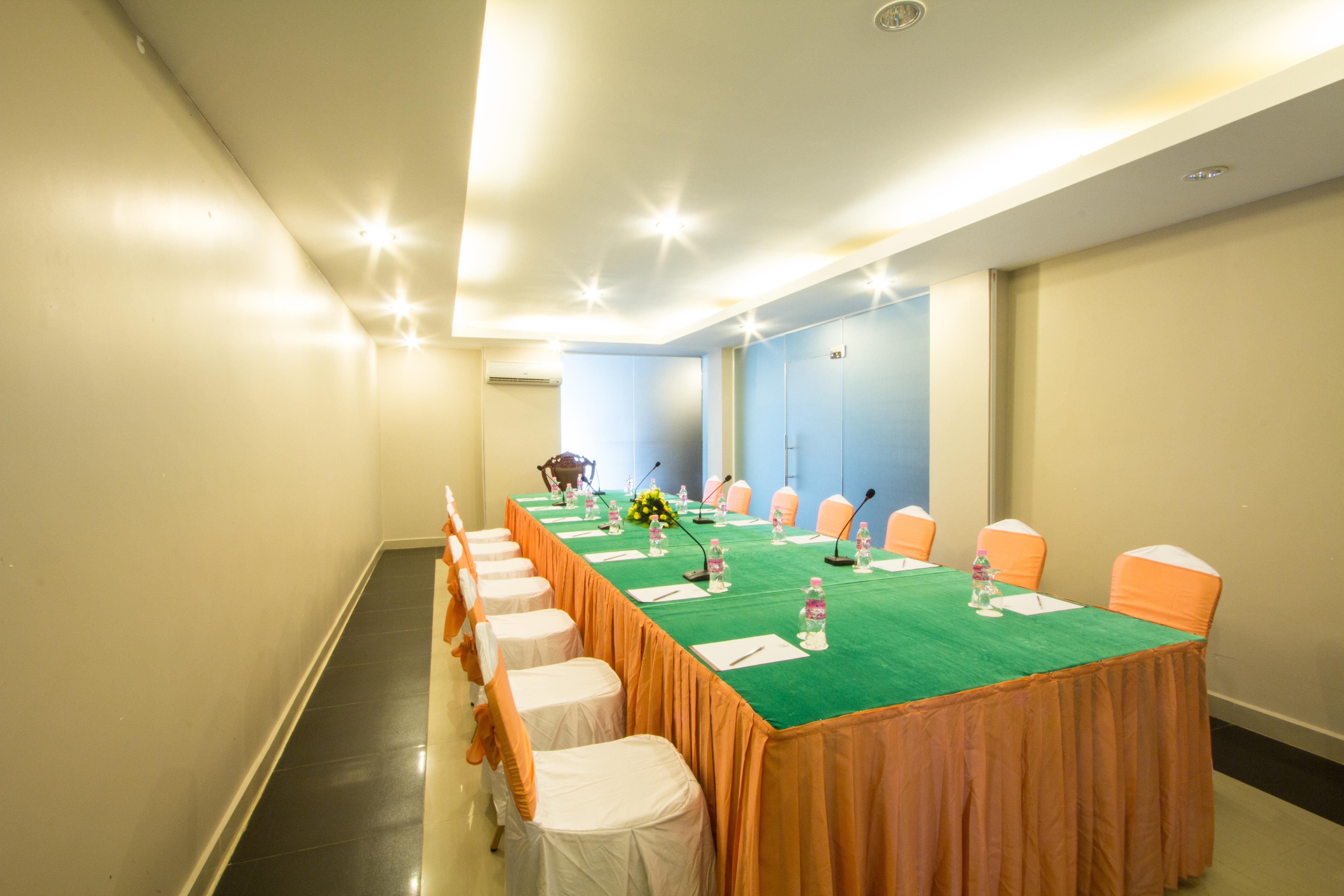 Royal Empire Hotel Siem Reap Exterior foto