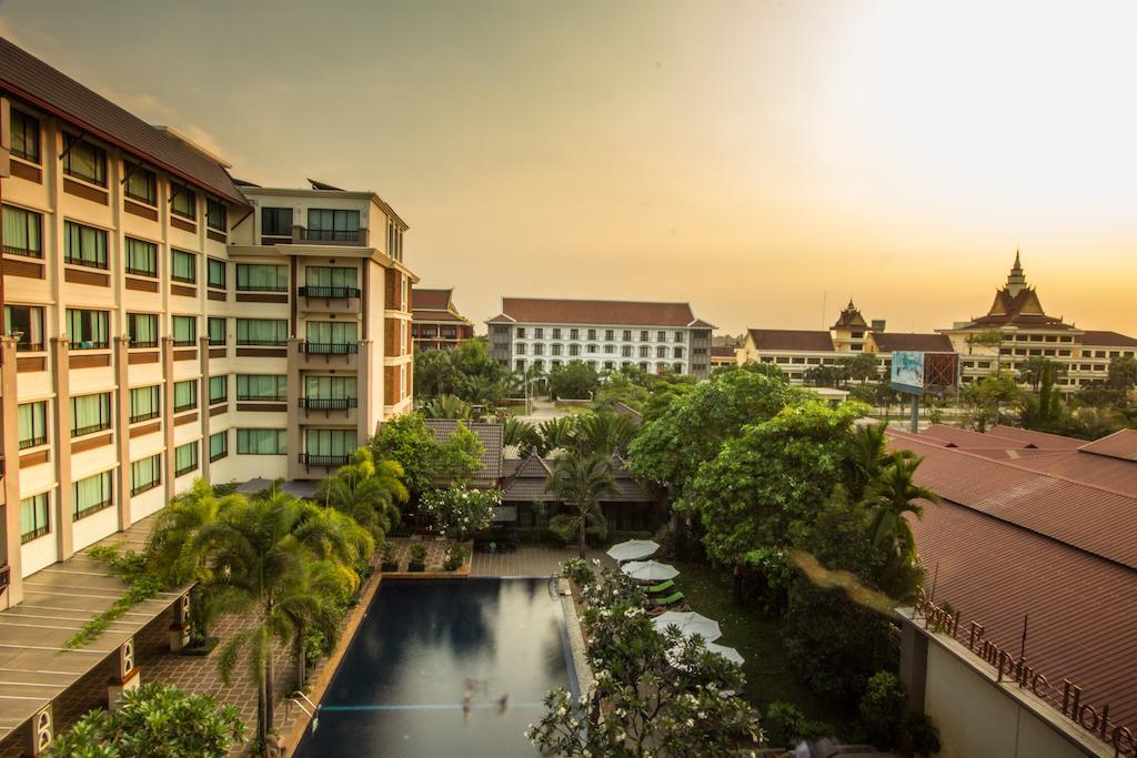 Royal Empire Hotel Siem Reap Exterior foto